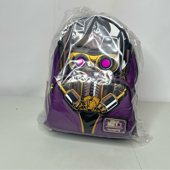 Loungefly NYCC Exclusive, What If... Star-Lord T’challa Light Up Mini Backpack - Picture 7 of 7